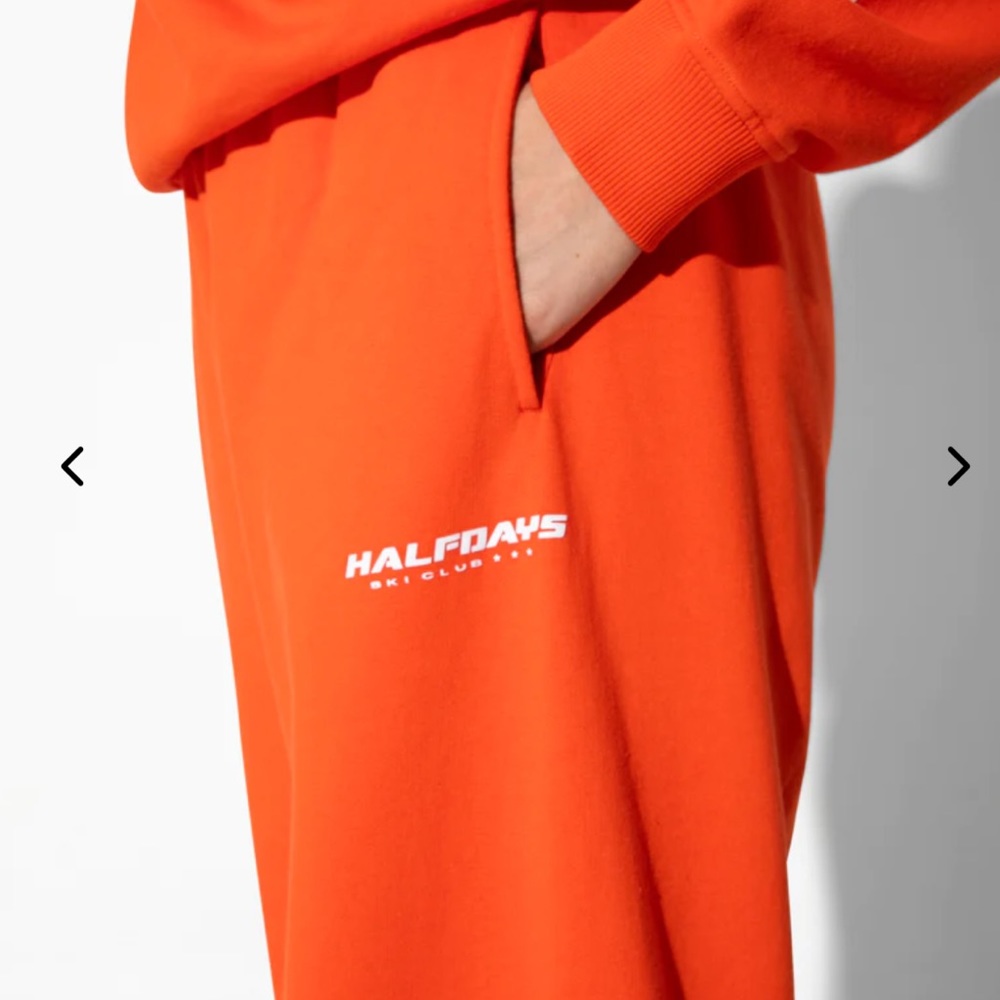 Halfdays Ski Club Sweatpant